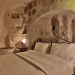Koza Cave Hotel